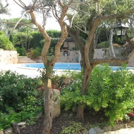 Villa D'exception Avec Piscine , Au Bord De La Mer Hyeres